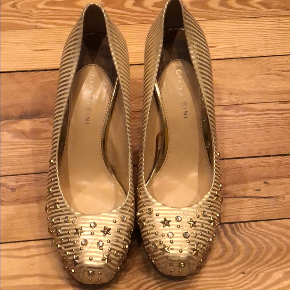 Giana Bini Pumps View 2